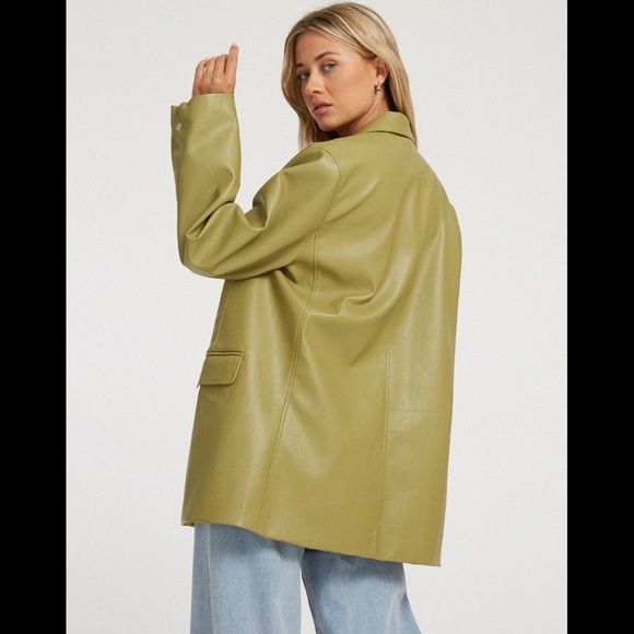 Oversized Faux Leather Jacket - Picture 2 of 7